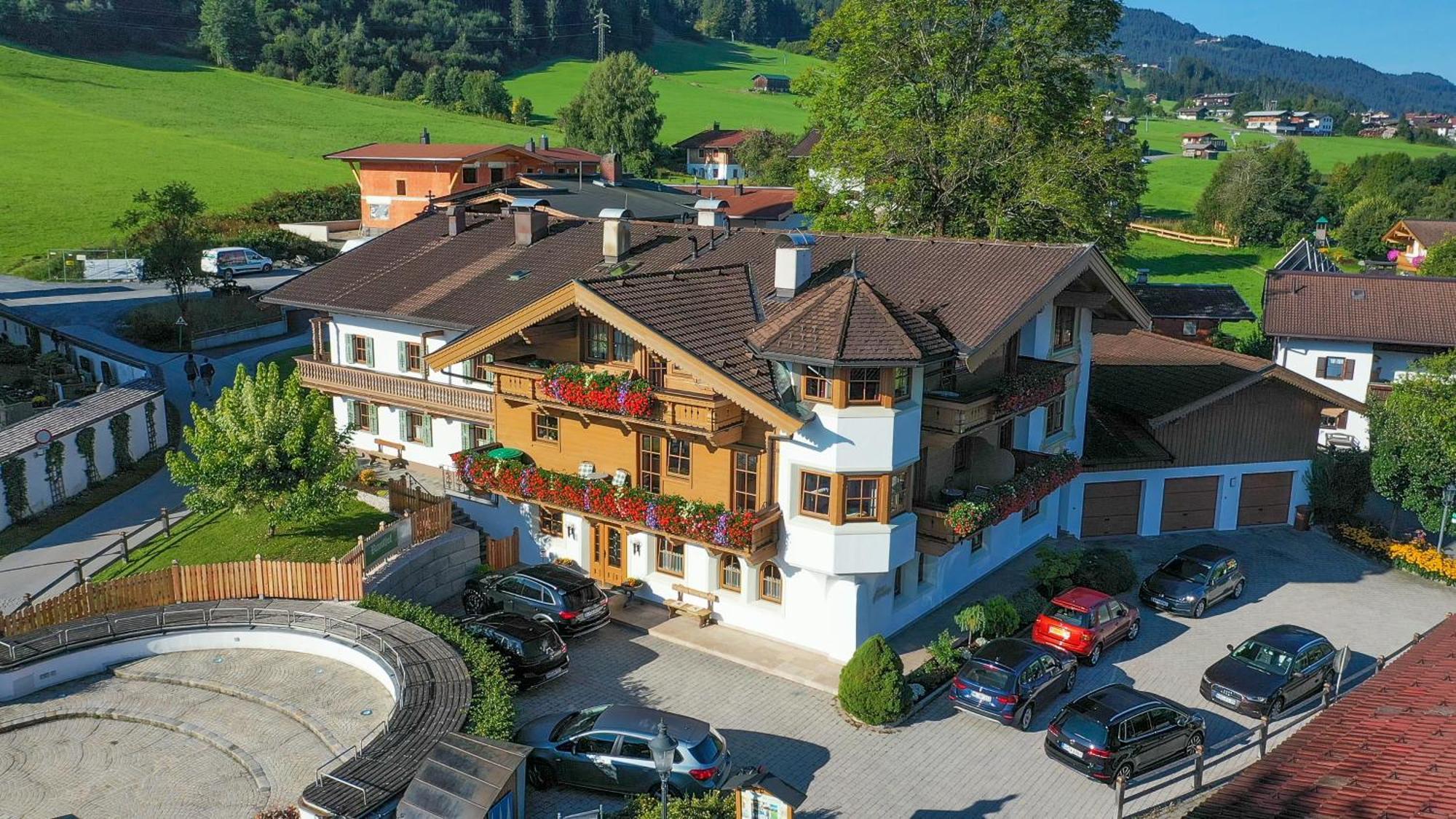 Gaestehaus Brantlhof Zimmer Und Ferienwohnungen In Going Am Wilden Kaiser المظهر الخارجي الصورة