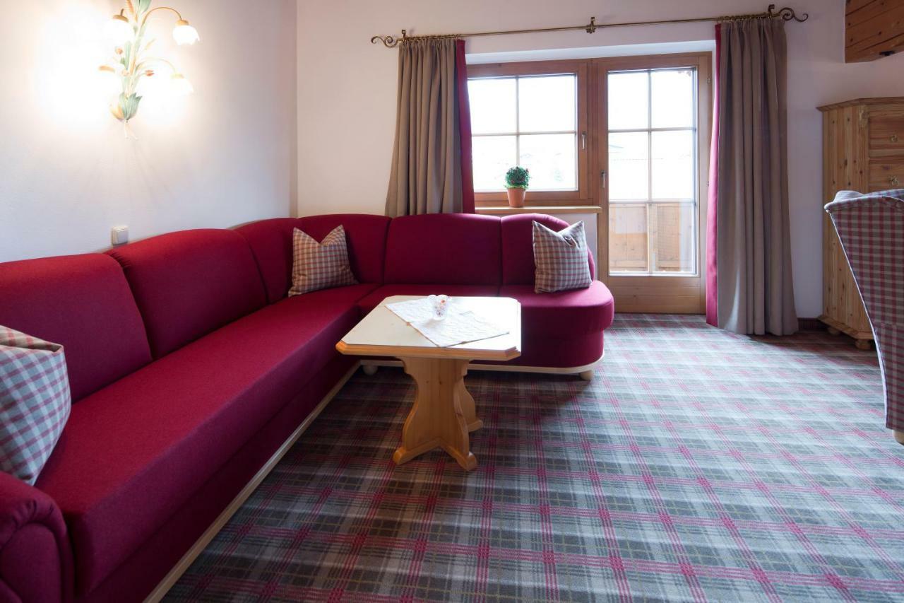 Gaestehaus Brantlhof Zimmer Und Ferienwohnungen In Going Am Wilden Kaiser المظهر الخارجي الصورة